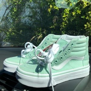 Girls, Size 1, Vans shoes